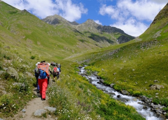 narkanda_trekking_packages_from_delhi